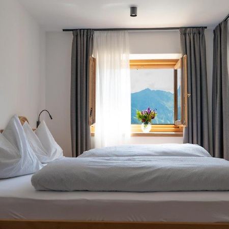 Bed and Breakfast Gasthof Hochfirst Corvara in Passiria Екстер'єр фото